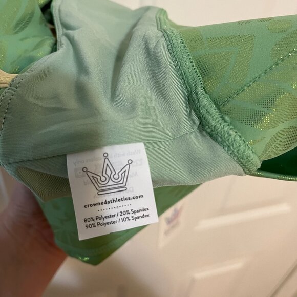 Crowned Athletics - Disney Tiana - Lily Pad Princess Sports Bra - NWT - XXL - Picture 7 of 8